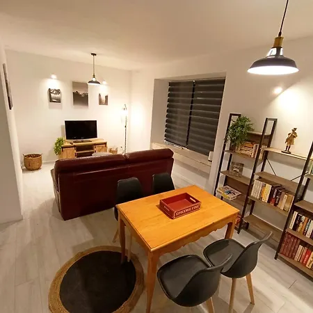 Charmante Maison Familiale Au Coeur Du Village Augerolles