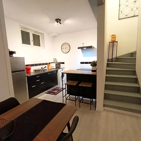 Charmante Maison Familiale Au Coeur Du Village Augerolles