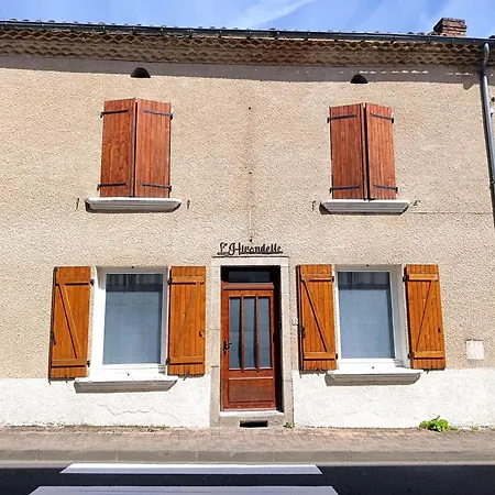 Charmante Maison Familiale Au Coeur Du Village * Augerolles
